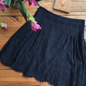 Club Monaco Black Lace Overlay Skirt (6)